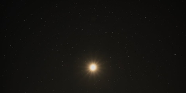 Gokyuzundeki-Parlak-Isigin-Sirri-Bir-Yildiz-mi-Gezegen-mi-featured